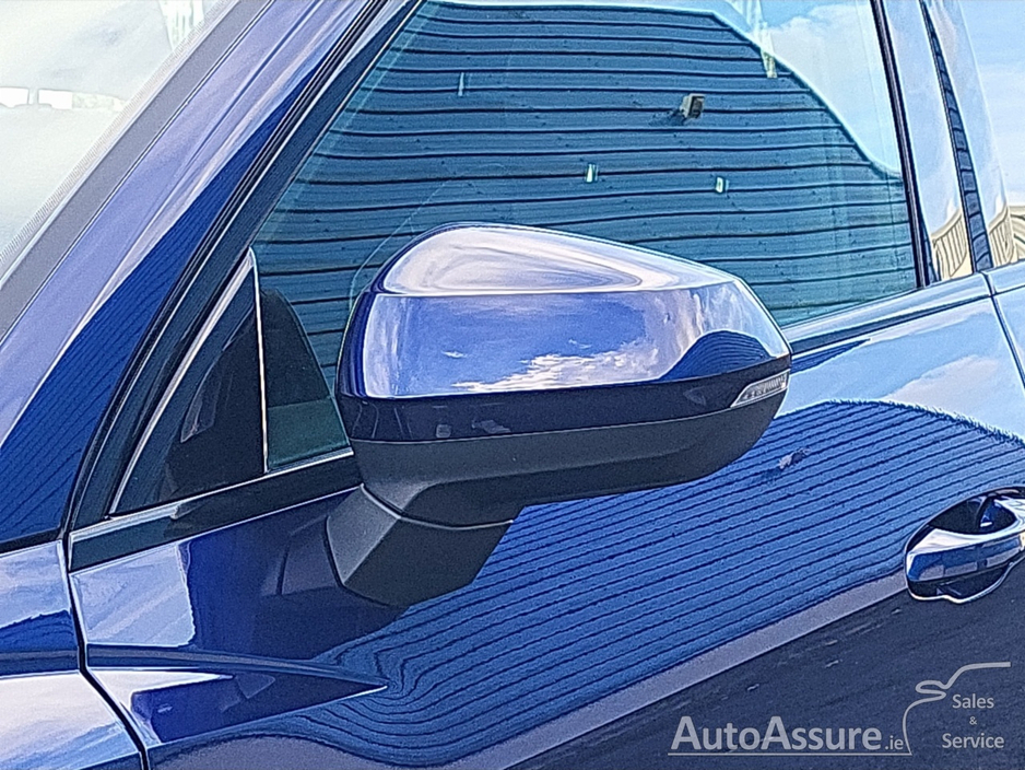 2023 Audi Q3 1.4L Hybrid For Sale Images