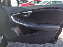 2014 Volvo V40 1.6L Petrol For Sale Images
