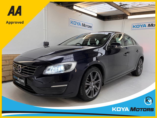 2016 VOLVO S60 2.0 D4 SE LUXURY PLUS DIESEL AUTOMATIC // MASSIVE SPEC // FULL HEATED LEATHER // REVERSING CAMERA // CRUISE CONTROL // LANE ASSIST // COLLISION WARNING SYSTEM // UPGRADED SPORT ALLOYS