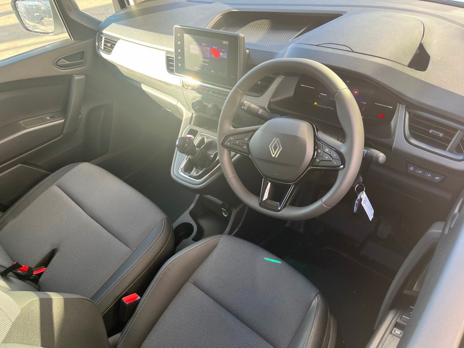 2026 Renault Kangoo 1.5L Diesel For Sale Images