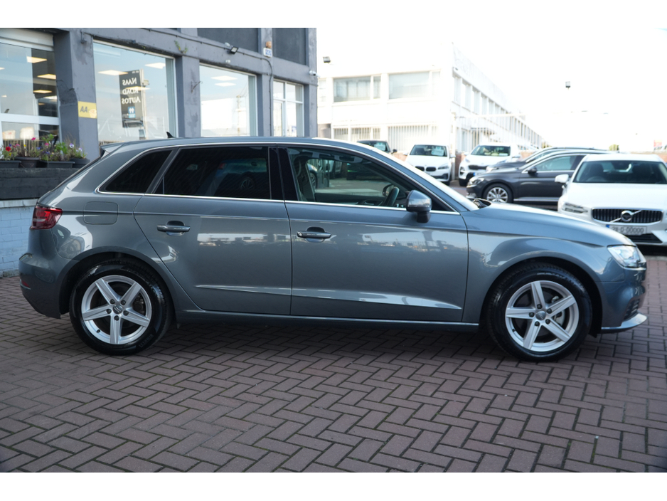 Audi A3 1.4 TSI SPECIAL EDITION 5DR HATCHBACK  AUTO  //  STUNNING CAR // BUY WITH CONFIDENCE AA AND SIMI APPROVED DEALER 2026 // FINANCE ARRANGED // ALL TRADE INS WELCOME // WELL WORTH VIEWING // — thumbnail 3