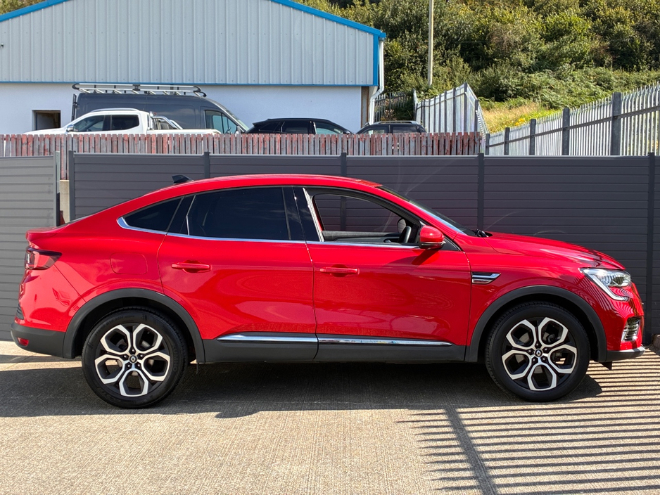2023 Renault Arkana 1.6L Hybrid For Sale Images