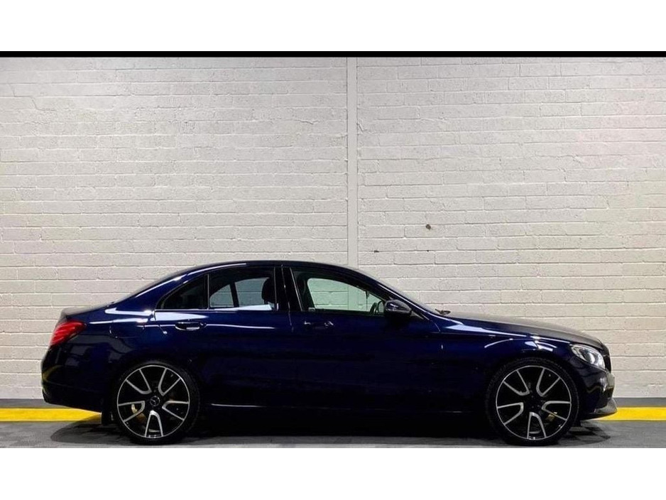 Mercedes-Benz C Class 2.1 Saloon Diesel Automatic RWD (170bhp)