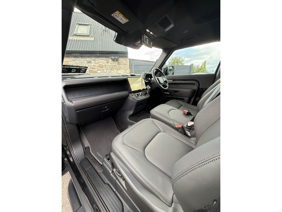 2026 Land Rover Defender 3L Diesel For Sale Images