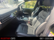 2023 Audi Q8 3L Petrol Plug-in Hybrid For Sale Images