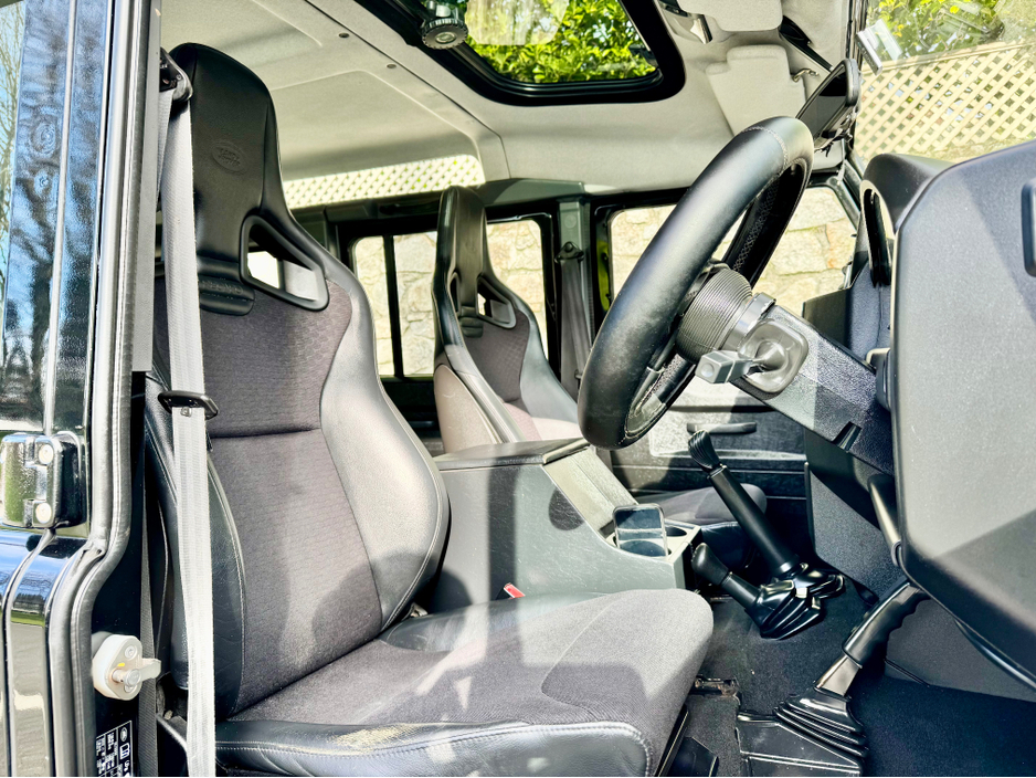 2011 Land Rover Defender 2.4L Diesel For Sale Images