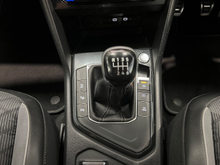 2024 Volkswagen Tiguan 2L Diesel For Sale Images