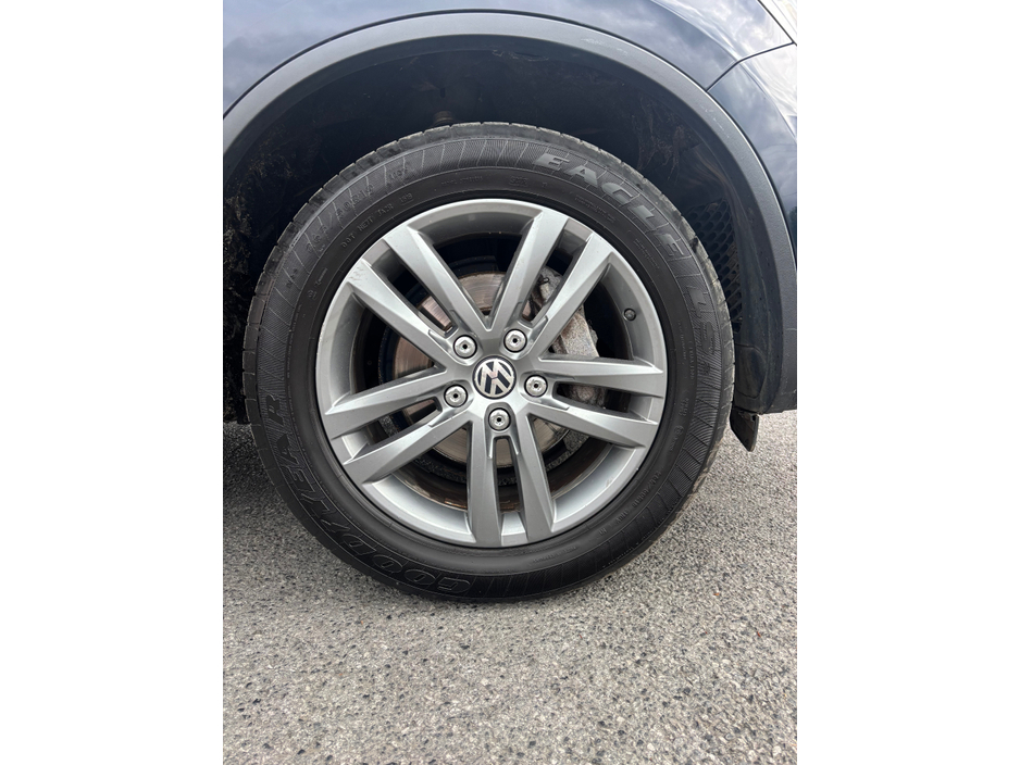 2015 Volkswagen Touareg 3L Diesel For Sale Images