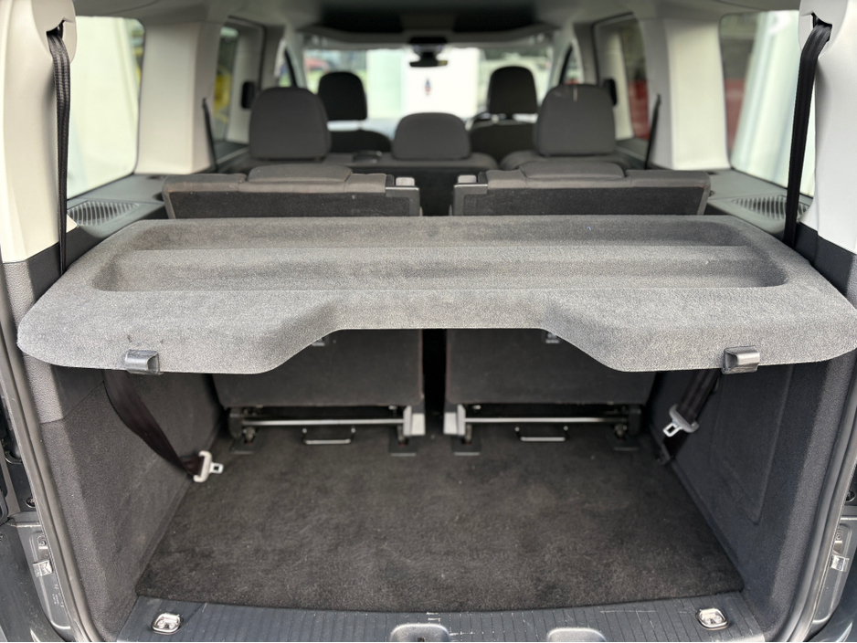 2023 Ford Tourneo Connect 2L Diesel For Sale Images