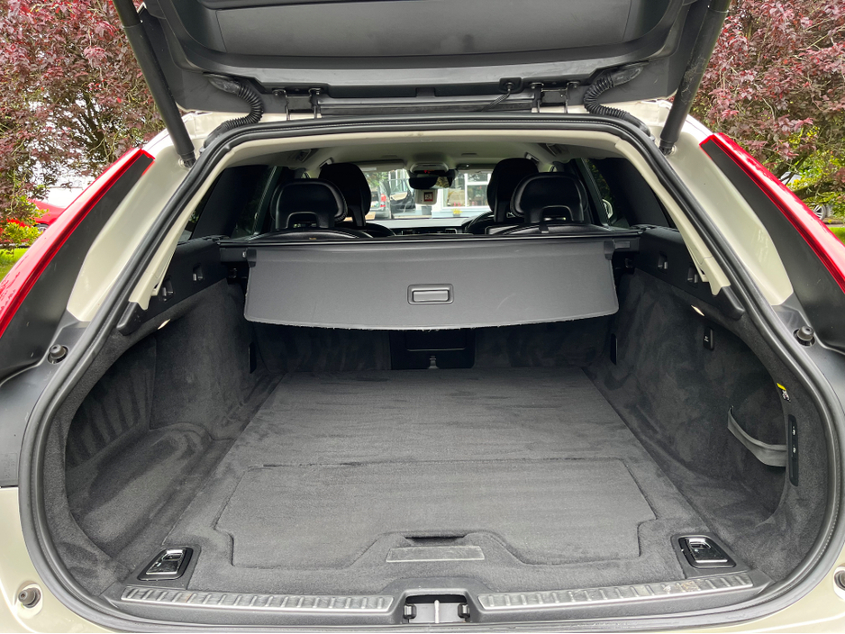 2017 Volvo V90 2L Diesel For Sale Images