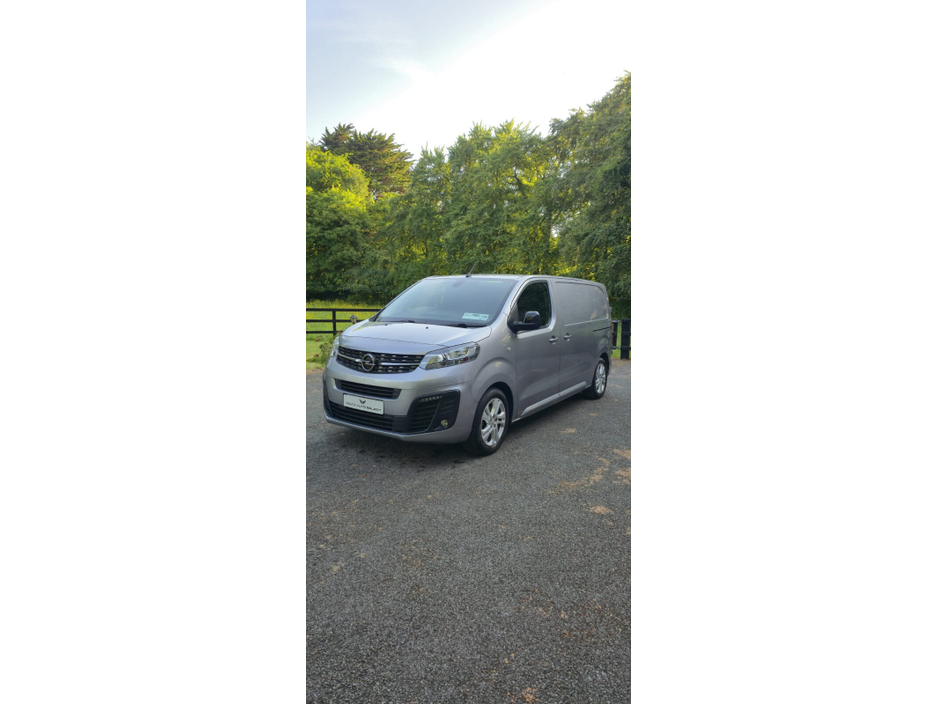 2022 Opel Vivaro 1.5L Diesel For Sale Images