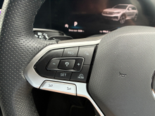 2025 Volkswagen Touareg 3L Diesel For Sale Images