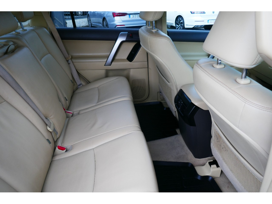 2015 Toyota Landcruiser 3L Diesel For Sale Images