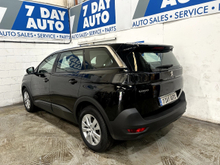 2022 Peugeot 5008 1.5L Diesel For Sale Images