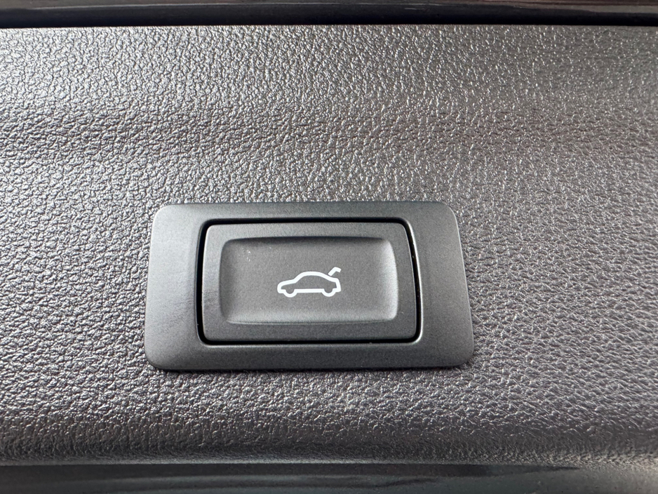 2023 Audi A6 2.0L Petrol Plug-in Hybrid For Sale Images