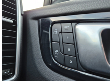 2023 Porsche Cayenne 3.0L Petrol Plug-in Hybrid For Sale Images