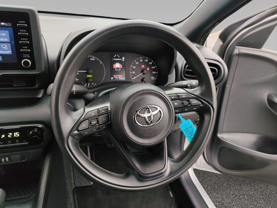 Toyota Yaris 1.5 Petrol Auto — thumbnail 14