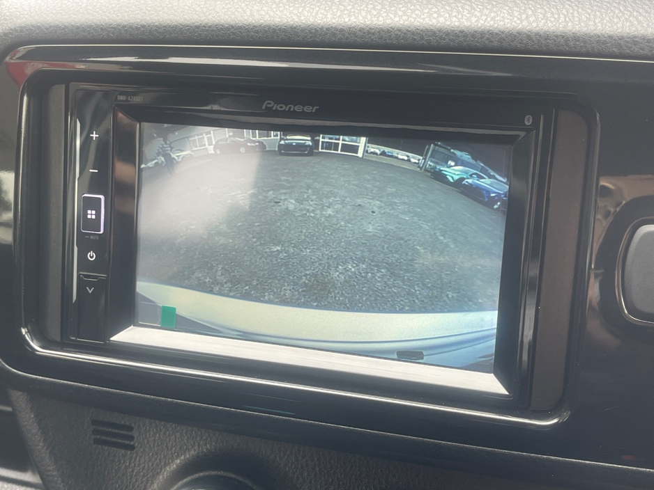 2016 Toyota Yaris 1.3L Petrol For Sale Images
