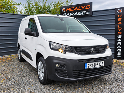 2023 Peugeot Partner