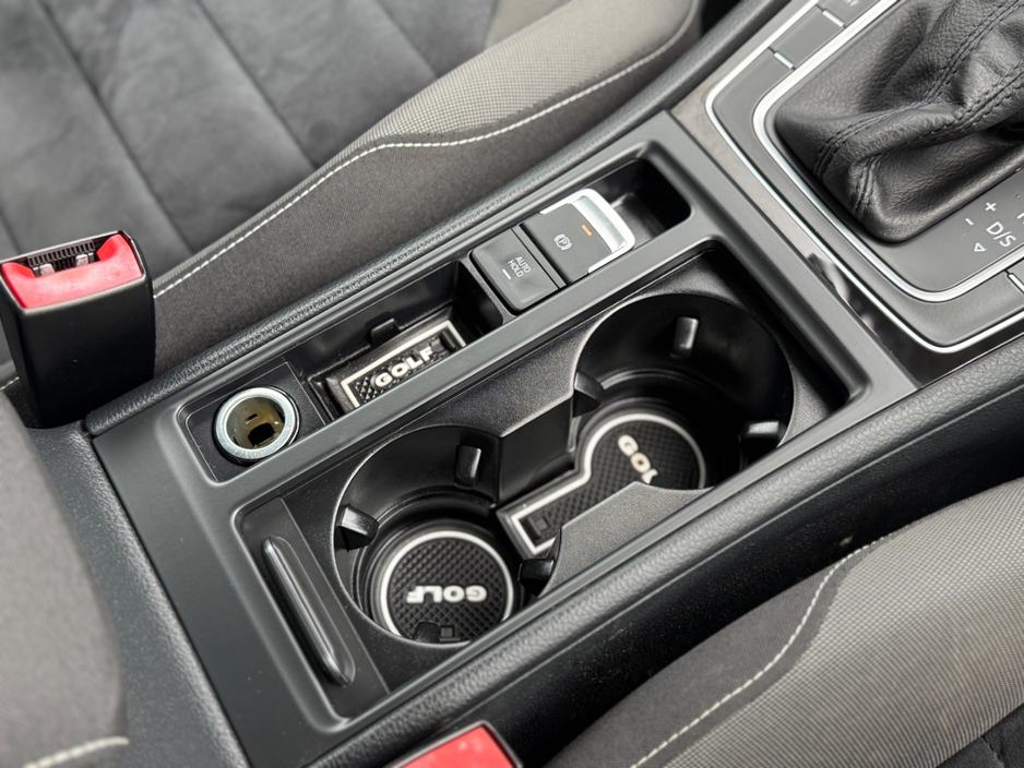 2015 Volkswagen Golf 1.4L Petrol For Sale Images