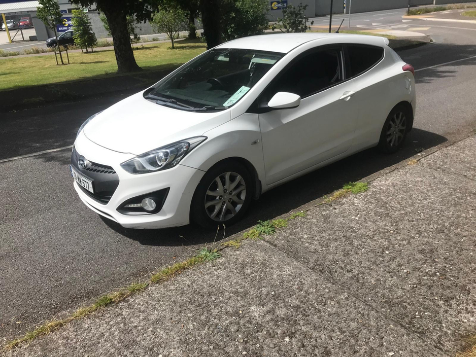 2013 Hyundai i30 1.4L Diesel For Sale Images