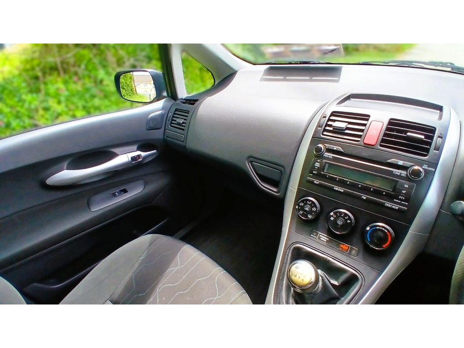 2012 Toyota Auris 1.4L Diesel For Sale Images