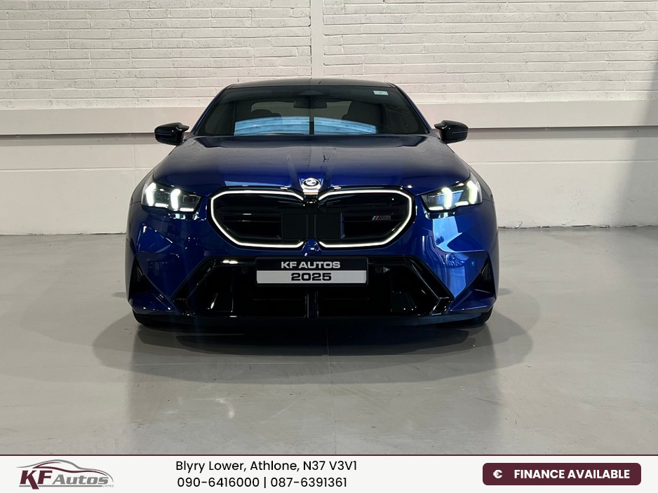 2025 BMW M5 4.5L Petrol Plug-in Hybrid For Sale Images