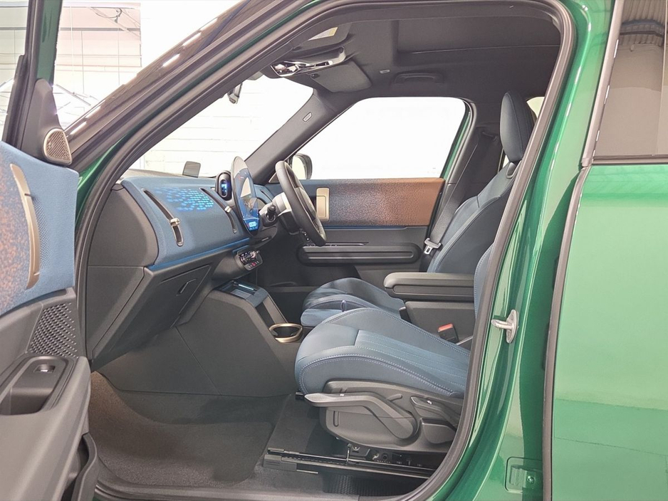 2026 MINI Countryman 1.5L Petrol Hybrid For Sale Images
