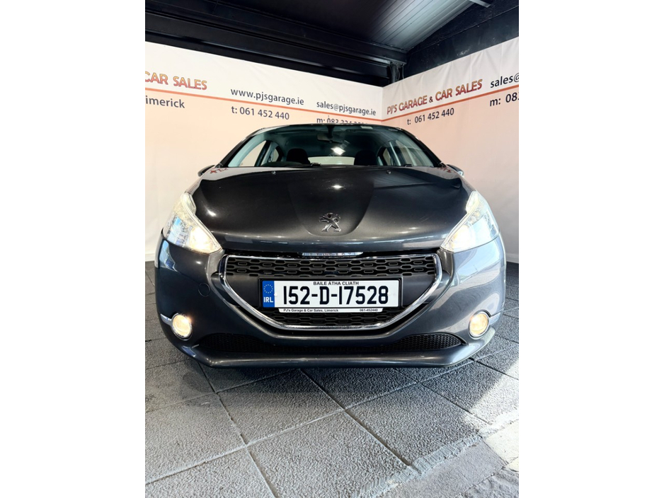 2015 Peugeot 208 1L Petrol For Sale Images
