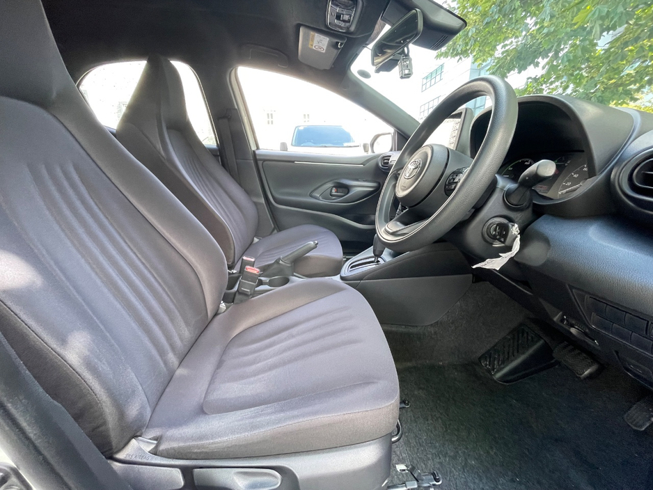 2021 Toyota Yaris 1.5L Petrol Hybrid For Sale Images