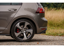 2017 Volkswagen Golf 2L Petrol For Sale Images