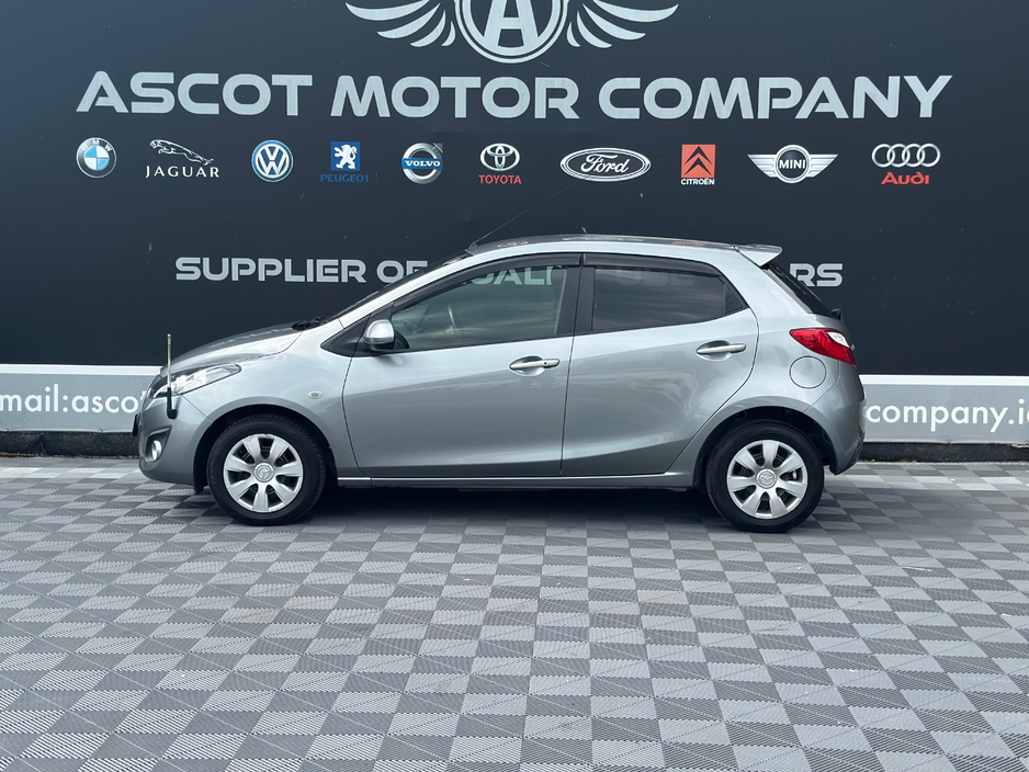 Mazda Demio 1.3 Petrol Automatic — thumbnail 5