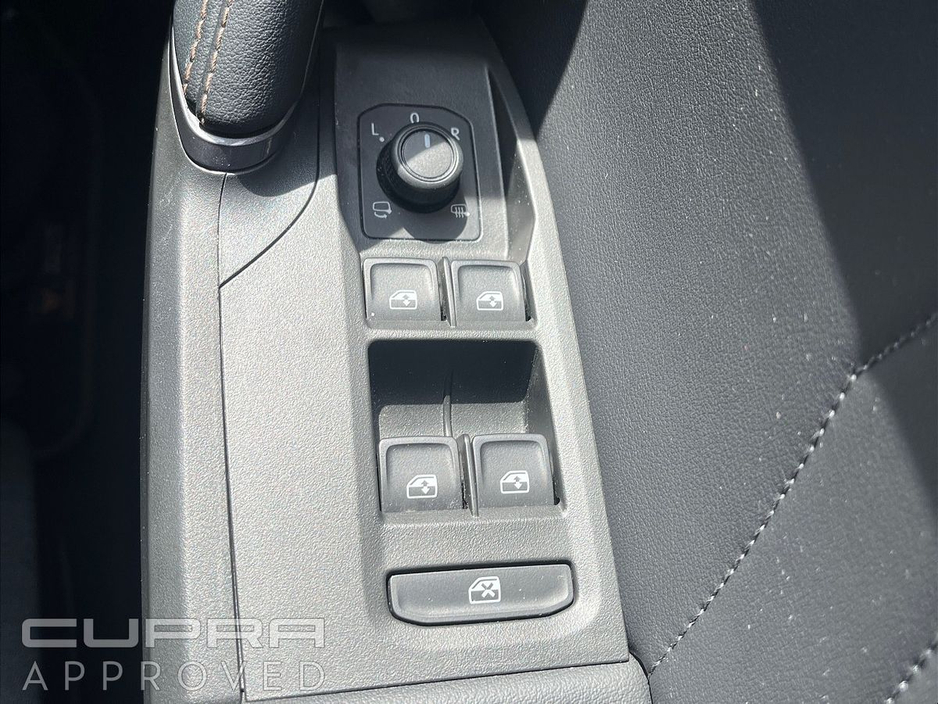Cupra Formentor 1.5TSI 150HP *24 MONTH CUPRA APPROVED WARRANTY* — thumbnail 21