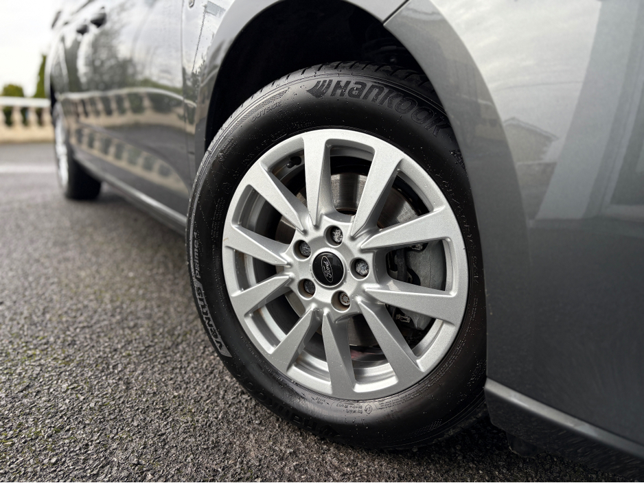 2023 Ford Tourneo Connect 2L Diesel For Sale Images