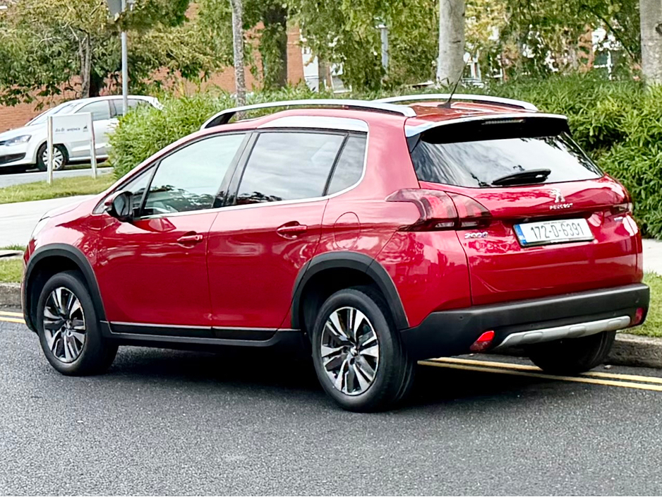 Peugeot 2008 ALLURE 1.2 PURETECH!ONLY 32K MLS!! — thumbnail 5