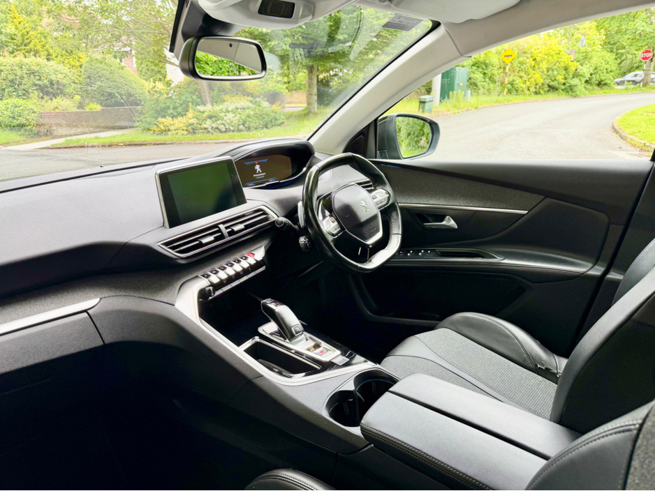 2020 Peugeot 5008 1.5L Diesel For Sale Images