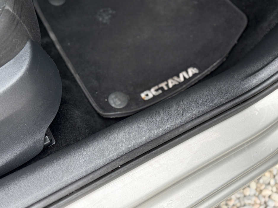 2017 Skoda Octavia 1.6L Diesel For Sale Images