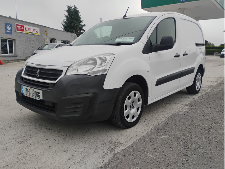 2017 Peugeot Partner 1.6L Diesel For Sale Images