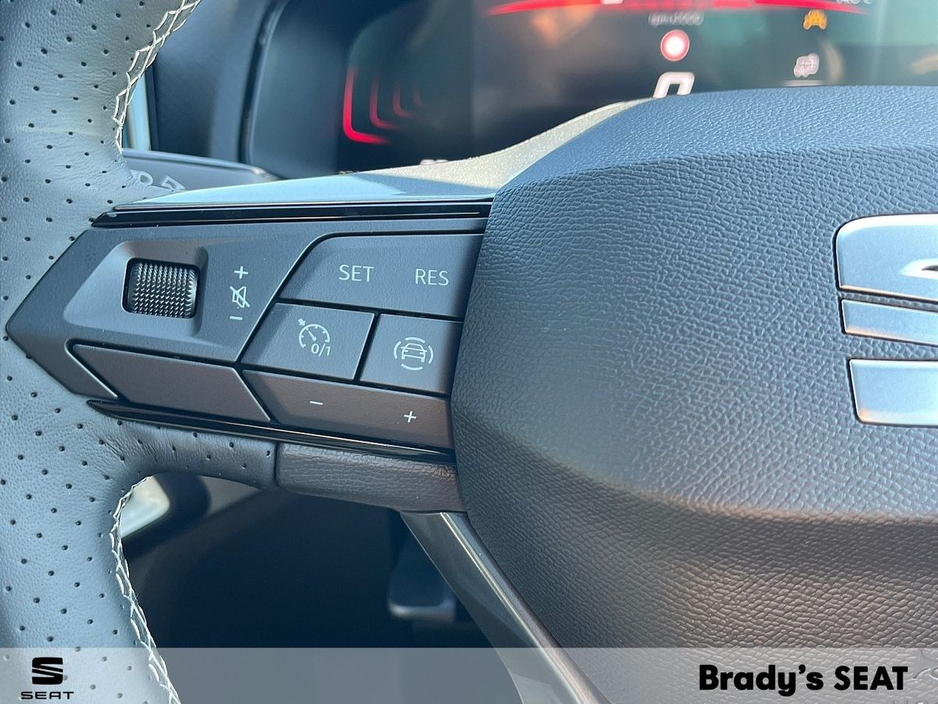 SEAT Ibiza DEMO * New Model IBIZA 1.0TSI 95HP FR *Panoramic Sunroof* — thumbnail 17