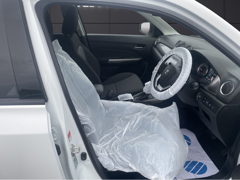 2024 Suzuki Vitara 1.5L Petrol Hybrid For Sale Images