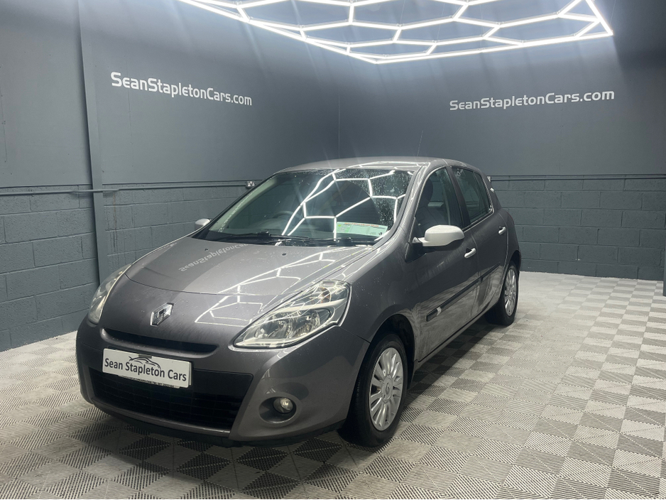 2010 Renault Clio 1.1L Petrol from Sean Stapleton Cars CarsIreland.ie