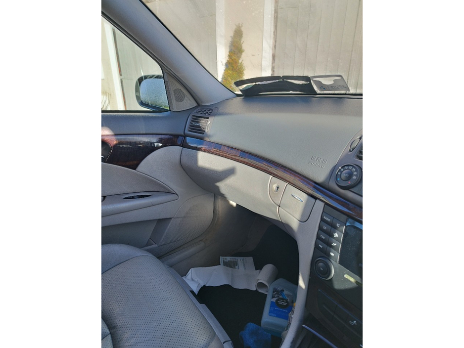Mercedes-Benz E Class E 200 KOMPRESSOR AUTO — thumbnail 4