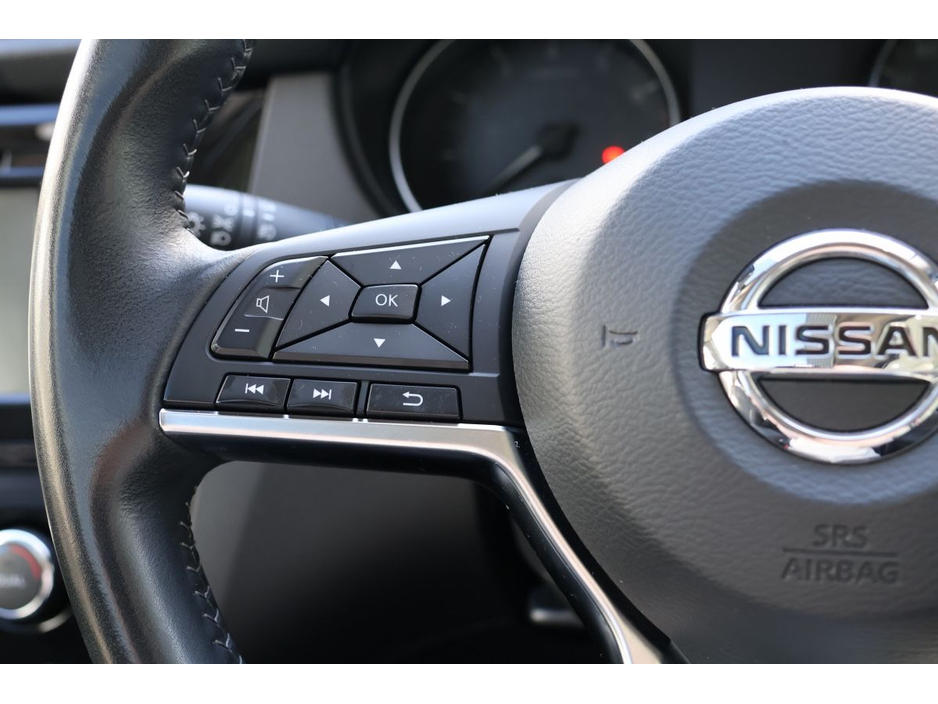 Nissan Qashqai 1.3 PET SE — thumbnail 13