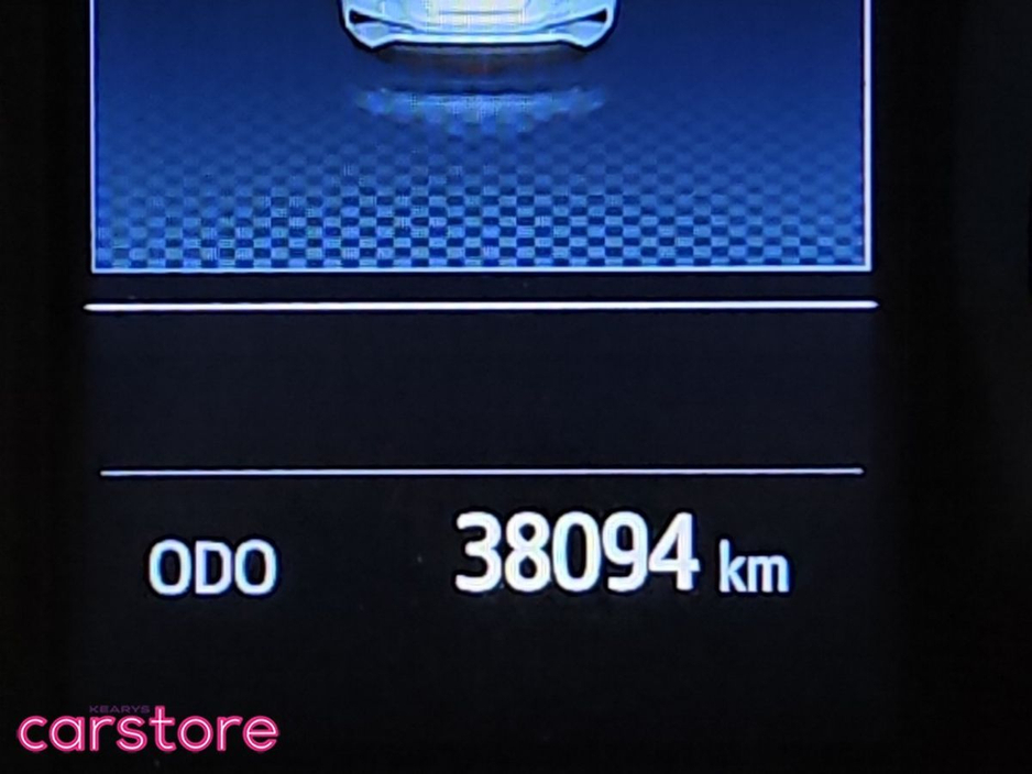 Toyota C-HR 1.8 HYBRID Auto — thumbnail 20