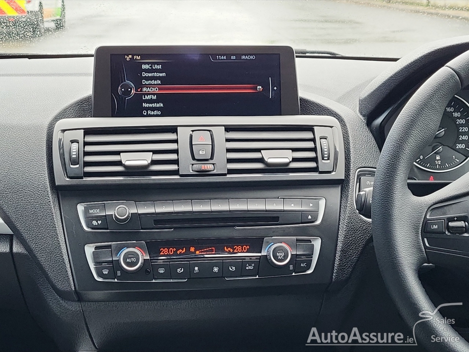 BMW 1 Series 116I SE *** Half Leather Interior / Reversing Camera / Daytime LED *** — thumbnail 23