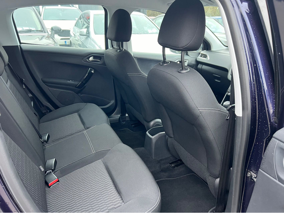 Peugeot 208 1.2 PureTech 110bhp Auto Active — thumbnail 17