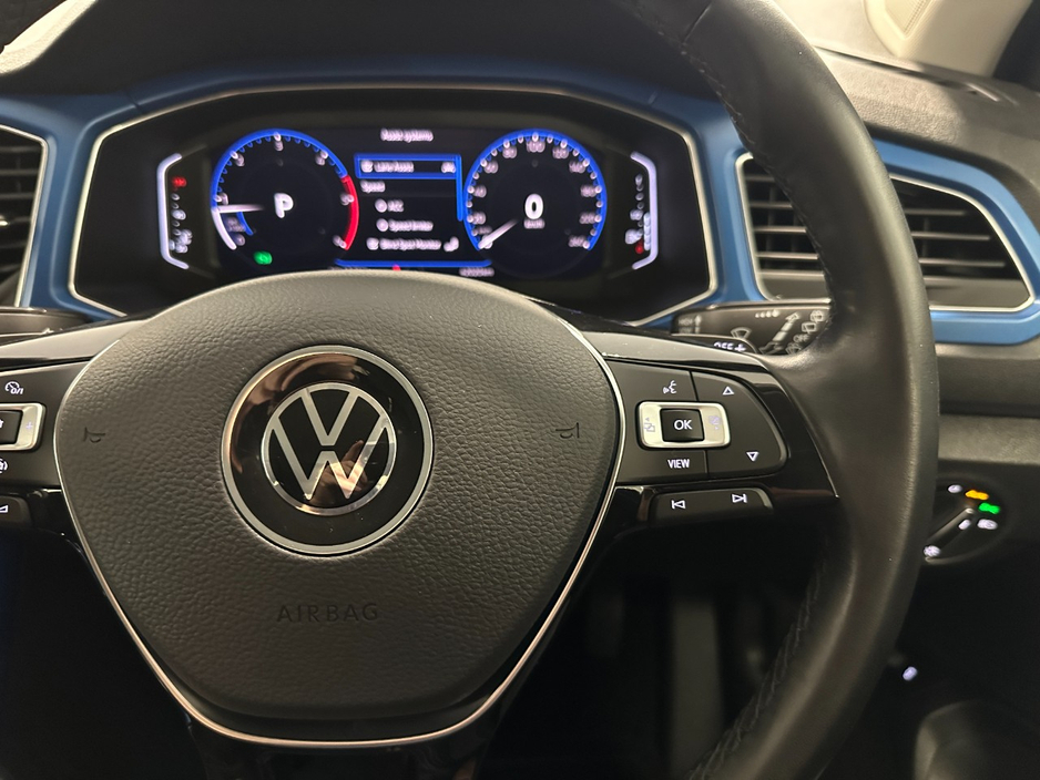 2021 Volkswagen T-Roc 2L Diesel For Sale Images