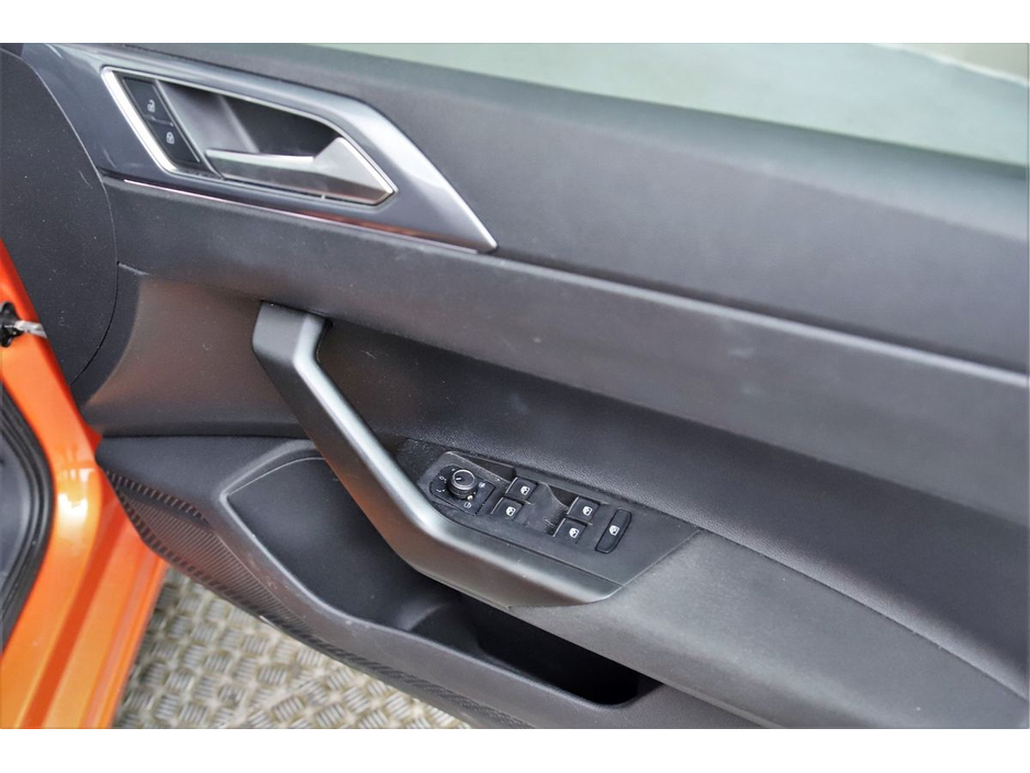 Volkswagen Polo 1.0 TSI DSG COMFORTLINE *CARPLAY*ANDROID*REVERSE CAM* — thumbnail 21