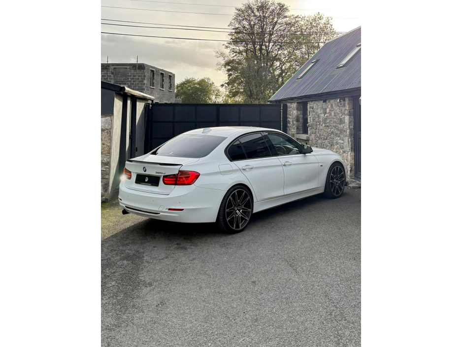 2013 BMW 3 Series 2L Diesel For Sale Images