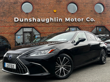 Lexus ES 300 H ES300H DYNAMIC AUTO *HUGE SPEC*
